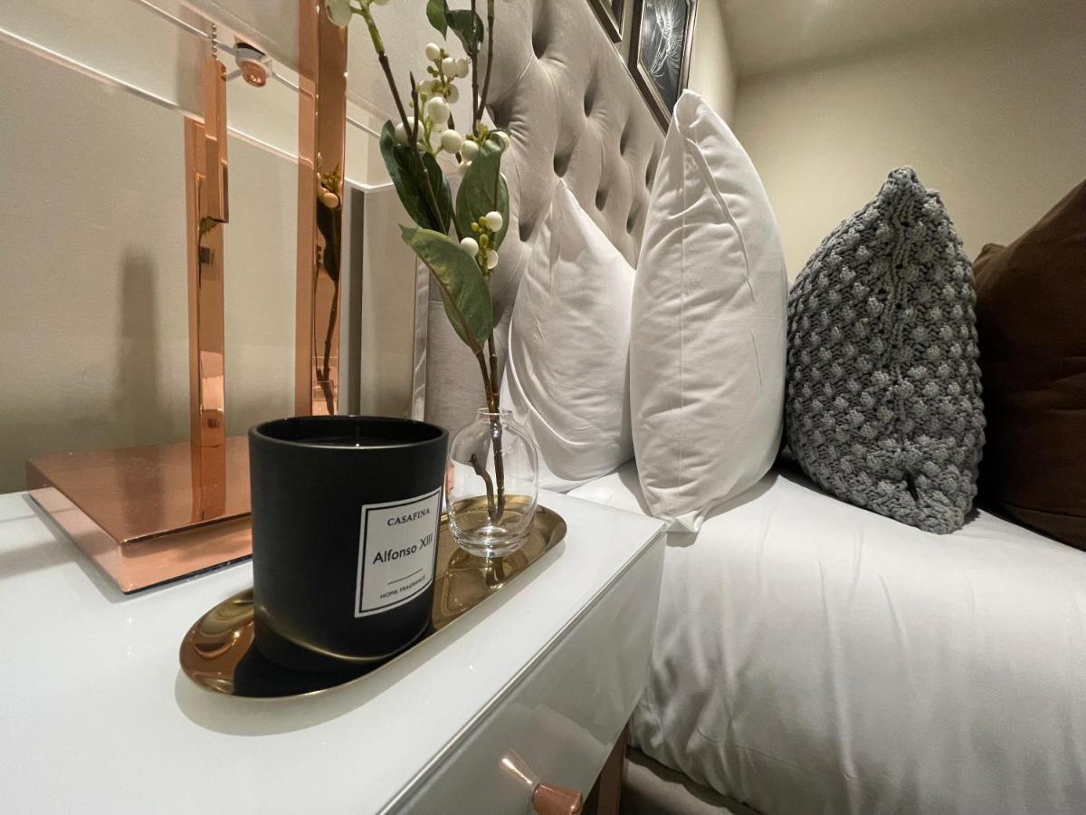 Апартаменты Sophisticated 1Br, 1 Ba Chigwell Designer Flat Chcl F2 Экстерьер фото