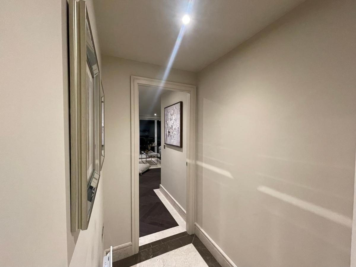 Апартаменты Sophisticated 1Br, 1 Ba Chigwell Designer Flat Chcl F2 Экстерьер фото